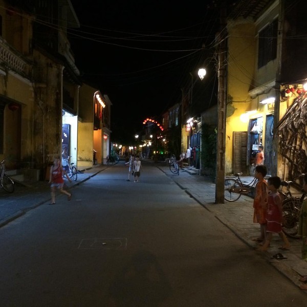 Hoi An thu phi tham quan khien dan tinh buc xuc-Hinh-6