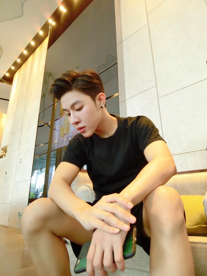 Hoang tu lai Viet - Thai gay sot vi qua dep trai-Hinh-3