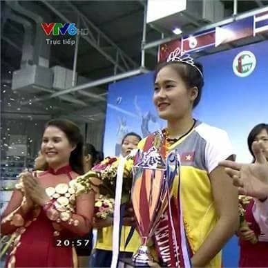Nhan sac chan dai 9X gianh ngoi Hoa khoi VTV Cup 2015