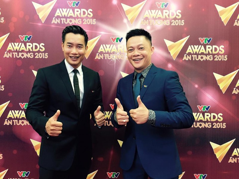 Dan BTV trai xinh gai dep trong dem trao giai VTV Awards-Hinh-4