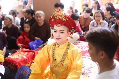 Bao mang: Cau dong dep trai; Vo Thi Ngoc Nu qua doi