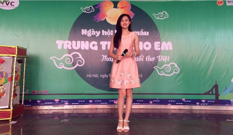 Chan dung nu sinh DH Thuong mai tu choi loi to tinh-Hinh-10