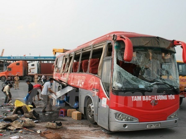 Hai thang dau nam: 1.590 nguoi chet vi tai nan giao thong