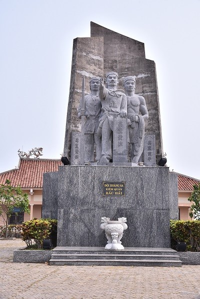 Ve dep hoang so cua “bau vat tu nhien cua Quang Ngai”-Hinh-9