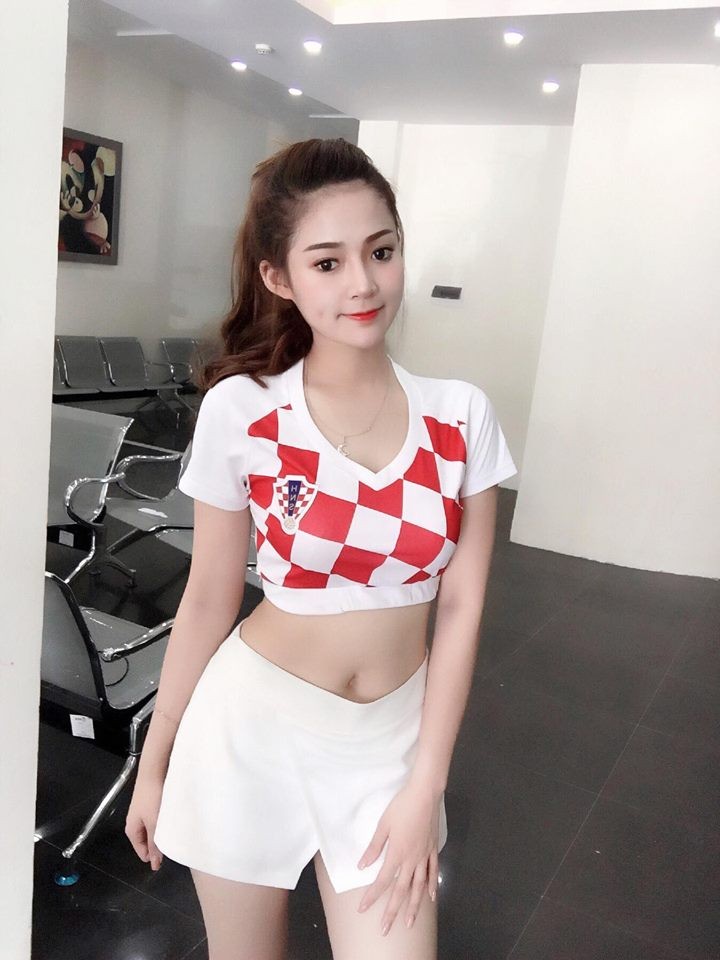 Nu sinh Viet mat lai Tay noi tieng nho Euro 2016-Hinh-3