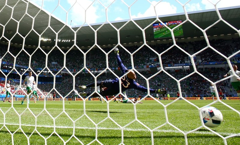 Euro 2016 Bi 3 - 0 Ireland: Khi quy do 