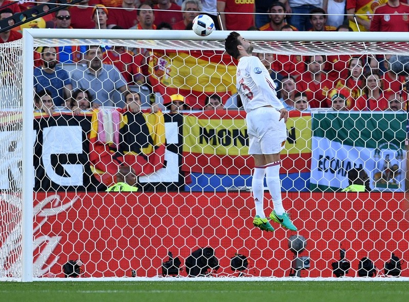 Euro 2016 Tay Ban Nha 0 - 1 Croatia: Nha vua thua e mat-Hinh-4