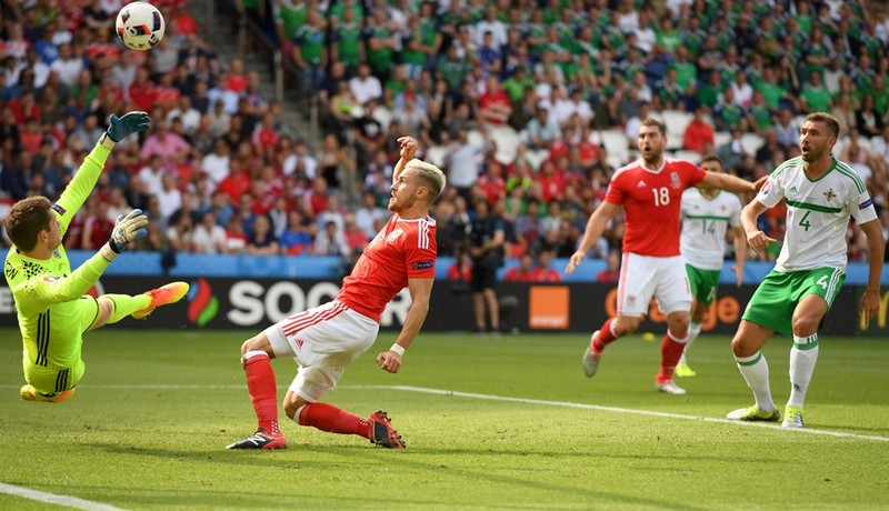 Euro 2016 Xu Wales 1 – 0 Bac Ireland: Toi do dot luoi-Hinh-3