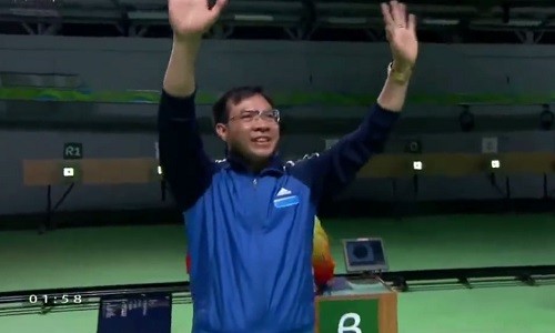 Kinh ngac: Hoang Xuan Vinh gianh HCV Olympic dau tien cho Viet Nam-Hinh-2