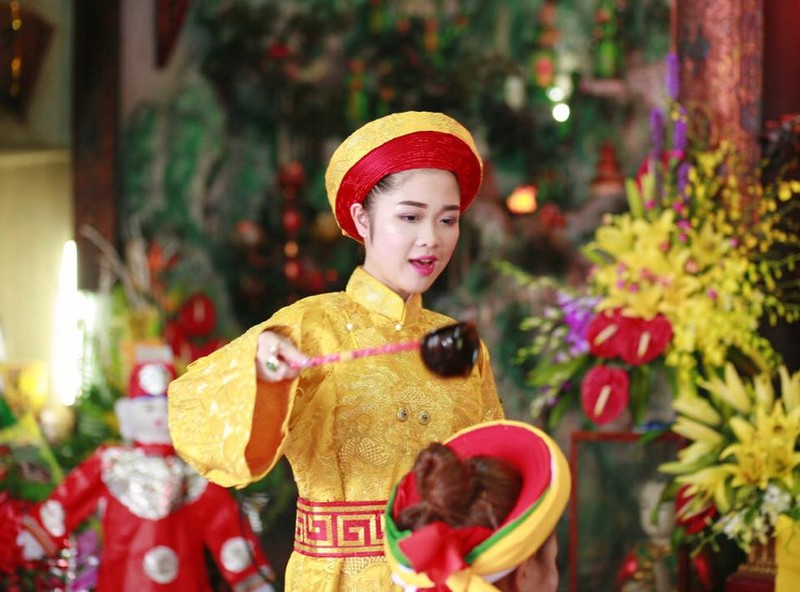 Anh doi thuong nhi nhanh cua co dong tre nhat Viet Nam-Hinh-2