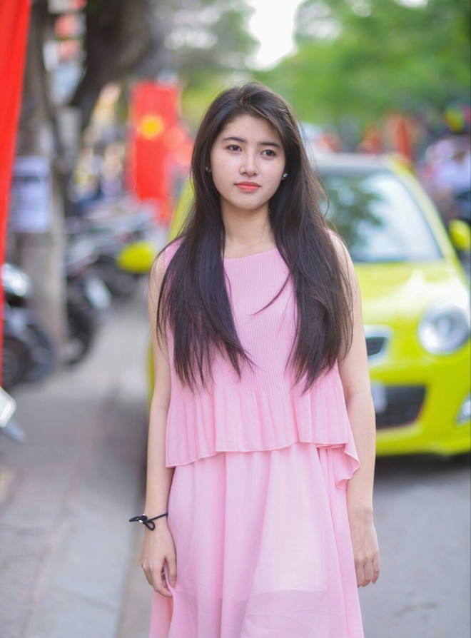 Bat ngo voi danh tinh cua hot girl ngu gat tren xe-Hinh-3