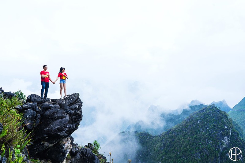 Bo anh cuoi phuot Ha Giang ruc sac hoa tam giac mach-Hinh-3