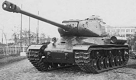 IS-2: At chu bai xe tang hang nang Hong quan Lien Xo