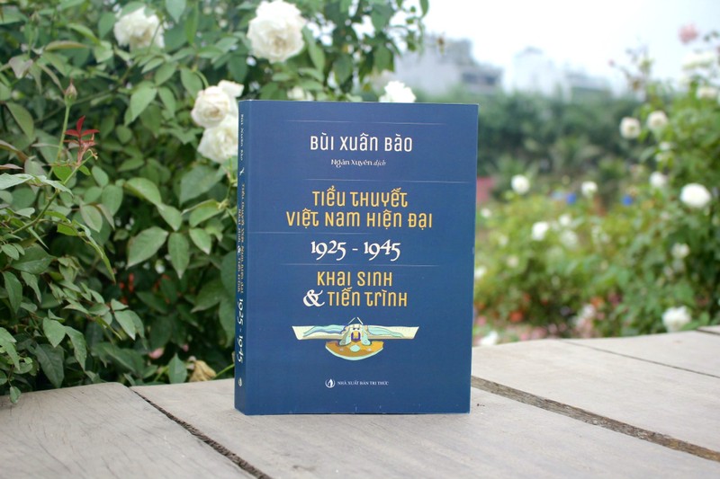 	Tiểu thuyết Việt Nam 19251945 Khai sinh và tiến trình sắp ra mắt