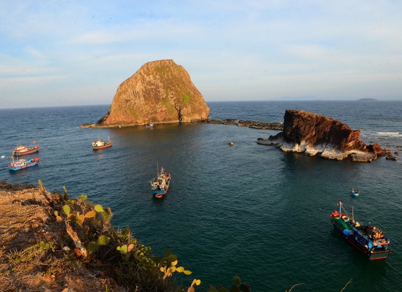 Hon dao dac biet o Phu Yen: San ho 