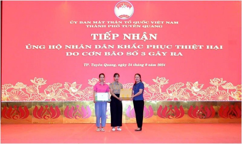 LHH Viet Nam ho tro Tuyen Quang khac phuc hau qua lu lut-Hinh-3