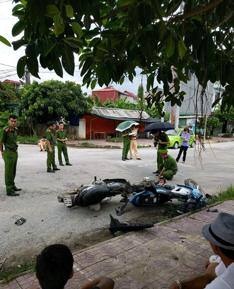 Dien Bien: Hai xe may dau dau, 1 nguoi tu vong