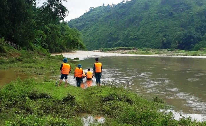 Lao Cai: Mot nguoi bi lu cuon troi do mua lu-Hinh-2