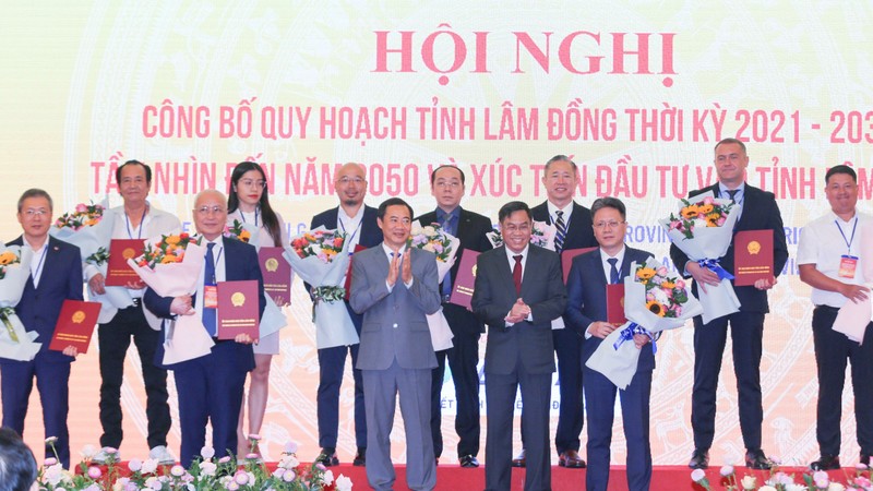 Pho Thu tuong cong bo quy hoach Lam Dong tam nhin den nam 2050-Hinh-3