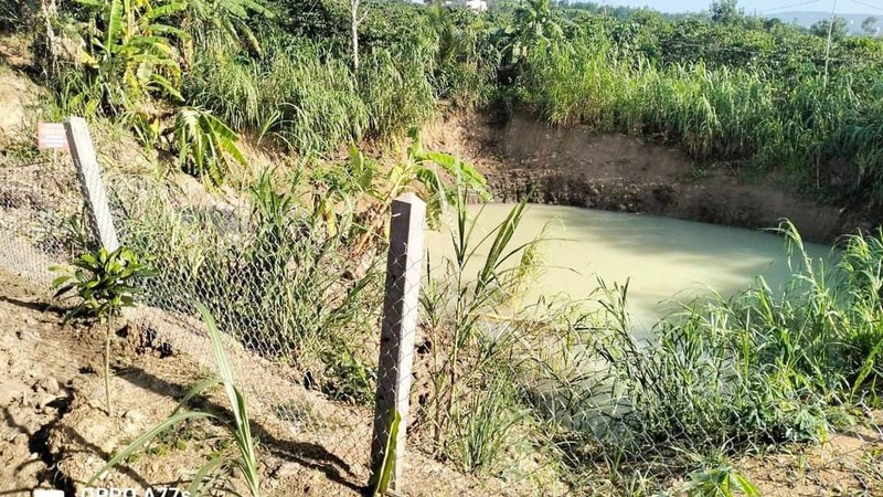 Lam Dong: Hai be tu vong khi choi gan ao nuoc truoc nha