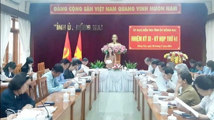 Dong Nai: De nghi ky luat nhieu can bo sai pham