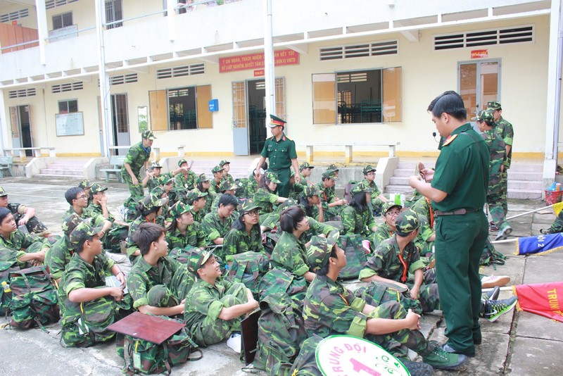 Xem tieu chuan tuyen sinh cac truong quan doi nam 2014