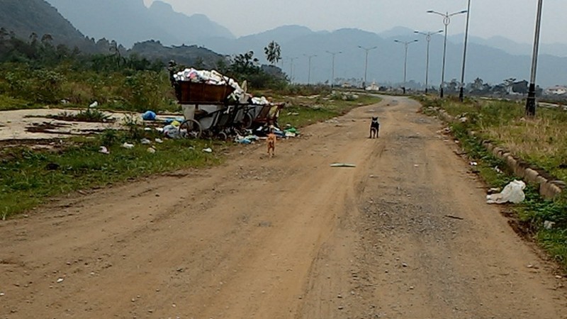 Xot xa nhung cong trinh tien ty bo hoang tai Phong Nha-Hinh-2