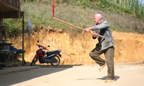 Cao thu khen quyen tren “cao nguyen trang”