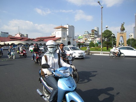 Hom nay HN mua rao, nhieu noi nang nong tren 38 do