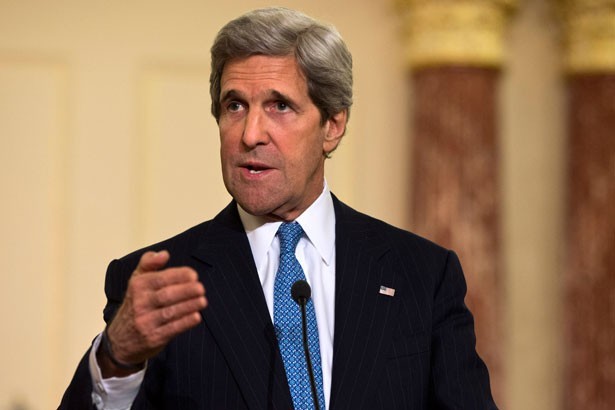 Nhin lai nhung chuyen tham VN cua ngoai truong My John Kerry-Hinh-2