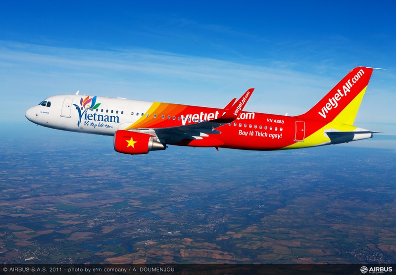 Co phieu Vietjet Air tiep tuc tang tran, khoi luong khop lenh tang manh