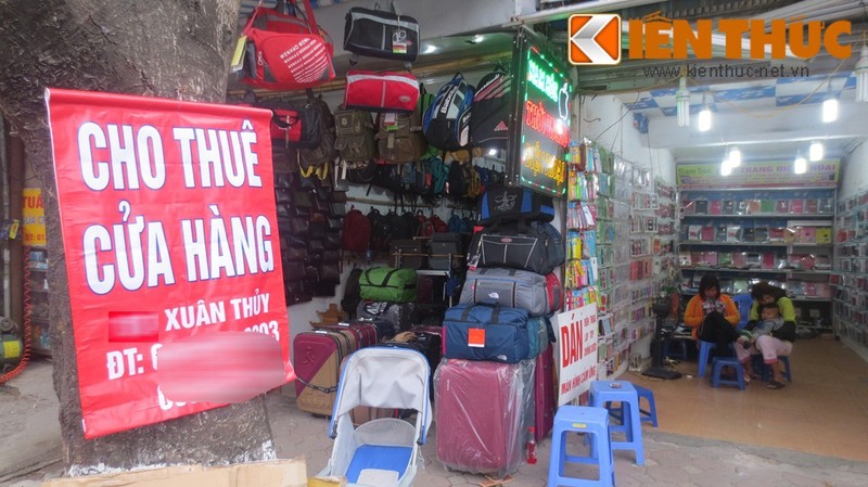 Sau Tet, hang quan Ha Noi dong loat gac kiem-Hinh-6