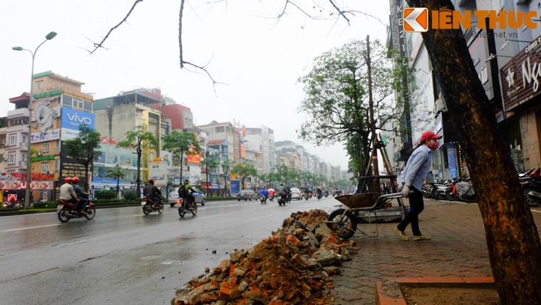 Canh via he Ha Noi nhu “bai chien truong” sau khi dap bac tam cap-Hinh-8