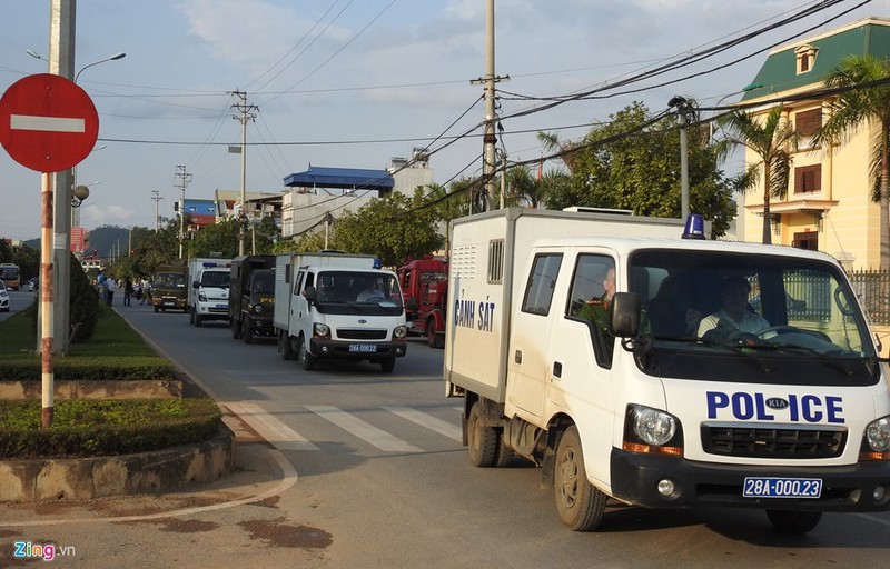 Anh: Canh sat bao ve nghiem ngat ong trum ma tuy va dong pham-Hinh-9