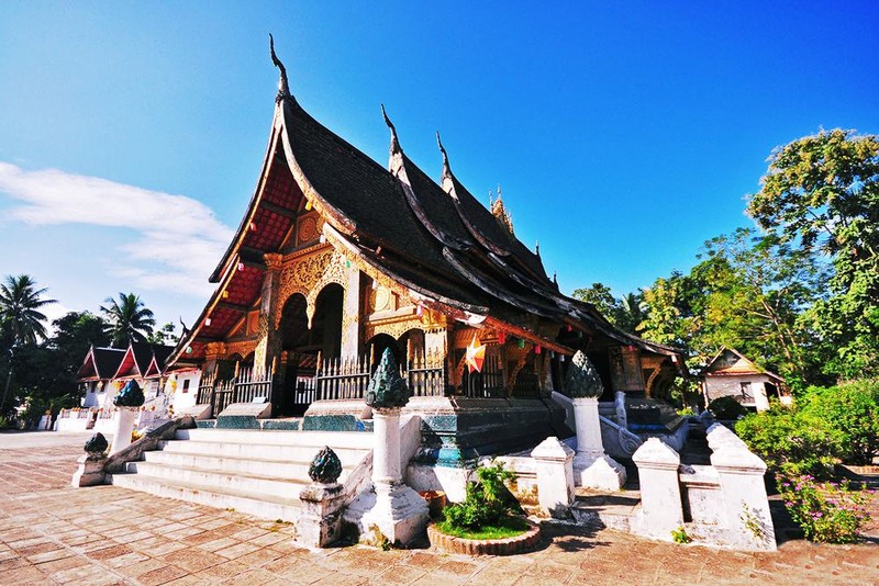 Luang Prabang, thanh pho cua nhung ngoi chua vang linh thieng