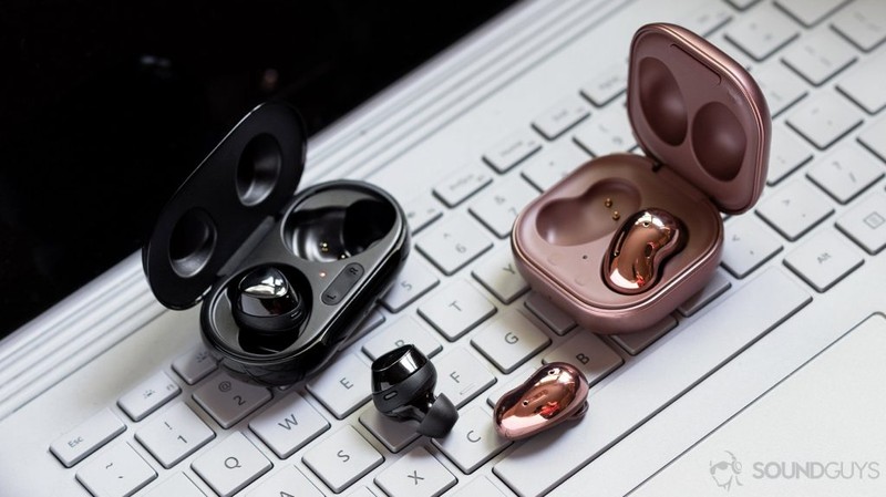 “Tra tan” Samsung Galaxy Buds Live cham diem “hat dau” Samsung