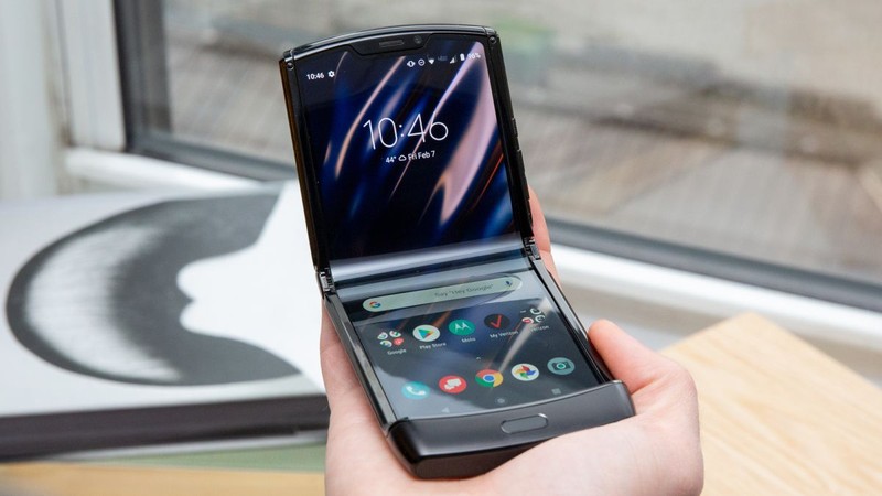 Smartphone man hinh gap “noi dong coi da” Motorola soan ngoi Samsung-Hinh-9