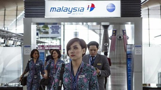 Malaysia Airlines sap thay mau toan bo, sa thai 20.000 nguoi