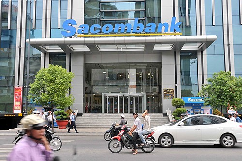 Sacombank lai “thay tuong”