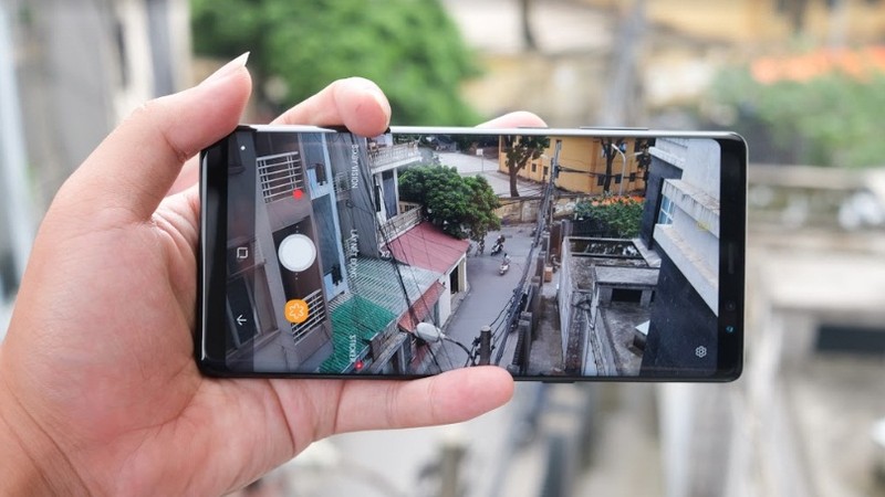 Mo hop Galaxy Note 8, doi thu so 1 cua iPhone X-Hinh-13