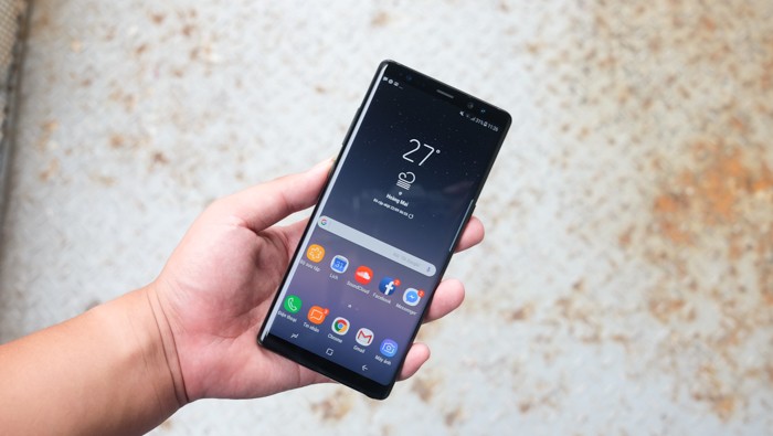 Mo hop Galaxy Note 8, doi thu so 1 cua iPhone X-Hinh-5