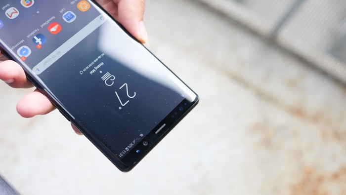 Mo hop Galaxy Note 8, doi thu so 1 cua iPhone X-Hinh-7