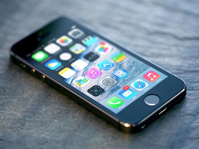 iPhone 5S gia 3 trieu o at tro lai thi truong Viet Nam