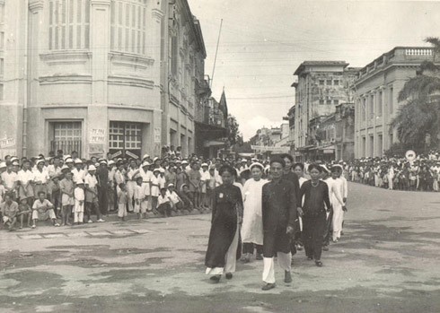 Nha tu san hien hon 5.000 luong vang tung kinh doanh ra sao?-Hinh-3