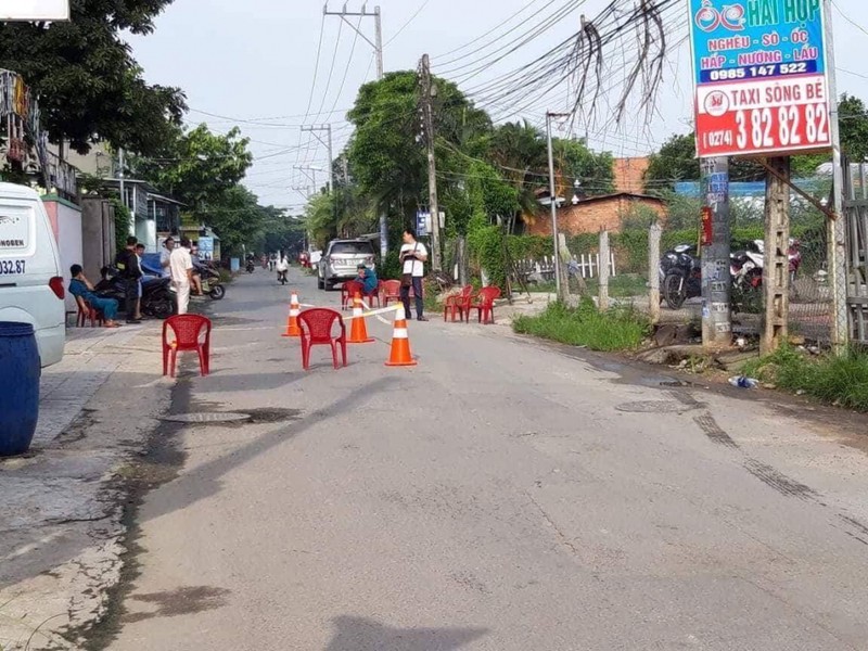 Phai ngoi cho qua lau, nam thanh nien dam chet ban cua nguoi yeu