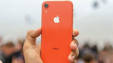 5 chiec smartphone tot nhat the gioi: Apple dong gop 2 ung cu vien-Hinh-2