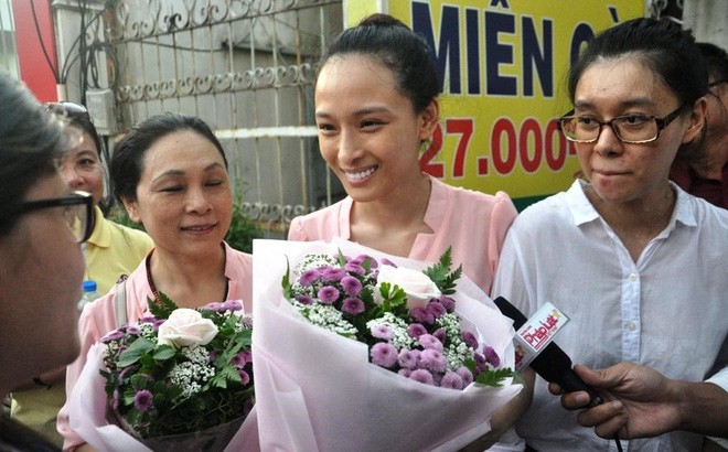 Cuoc song cua Hoa hau Phuong Nga sau hon 1 nam tai ngoai ra sao?-Hinh-2