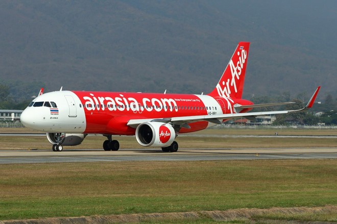 To Traveloka choi xau, AirAsia ngung hop tac ban ve vinh vien