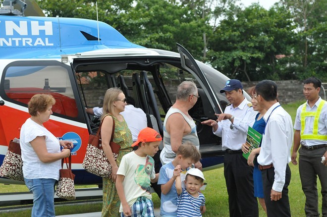 Ngam di san Da Nang bang truc thang voi gia 3 trieu dong-Hinh-2