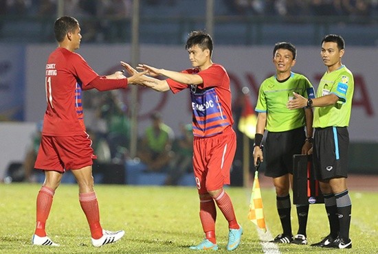 Cong Vinh, Trong Hoang giup Becamex Binh Duong vui dap Thanh Hoa?-Hinh-2